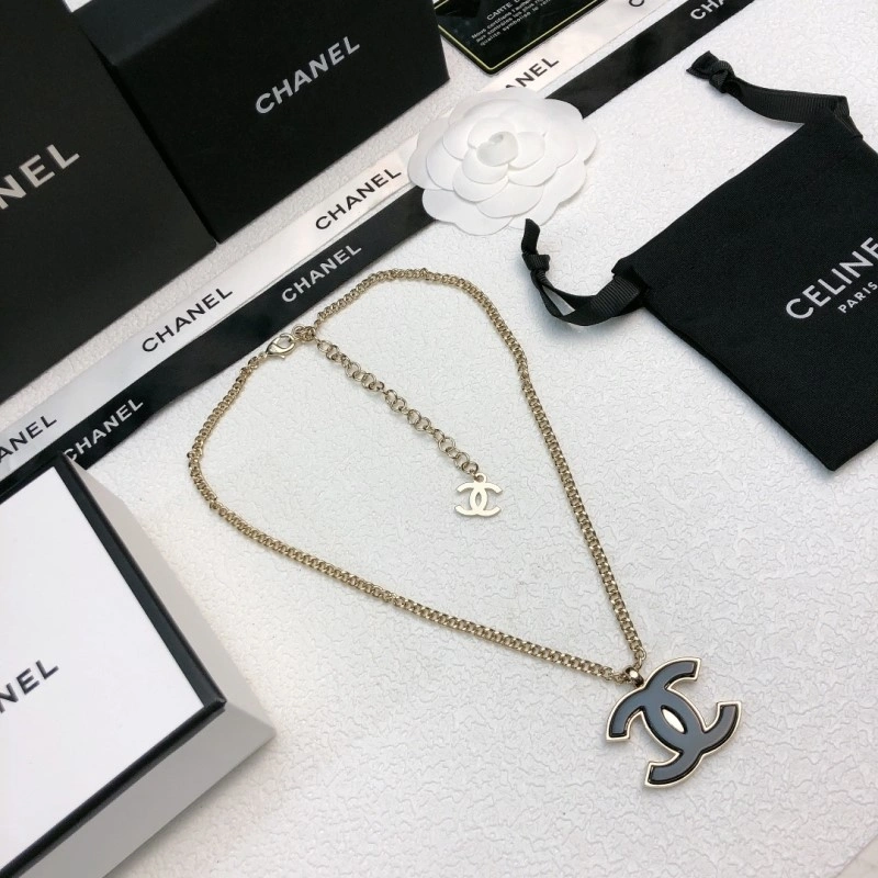 Chanel Necklaces Colorful 220609