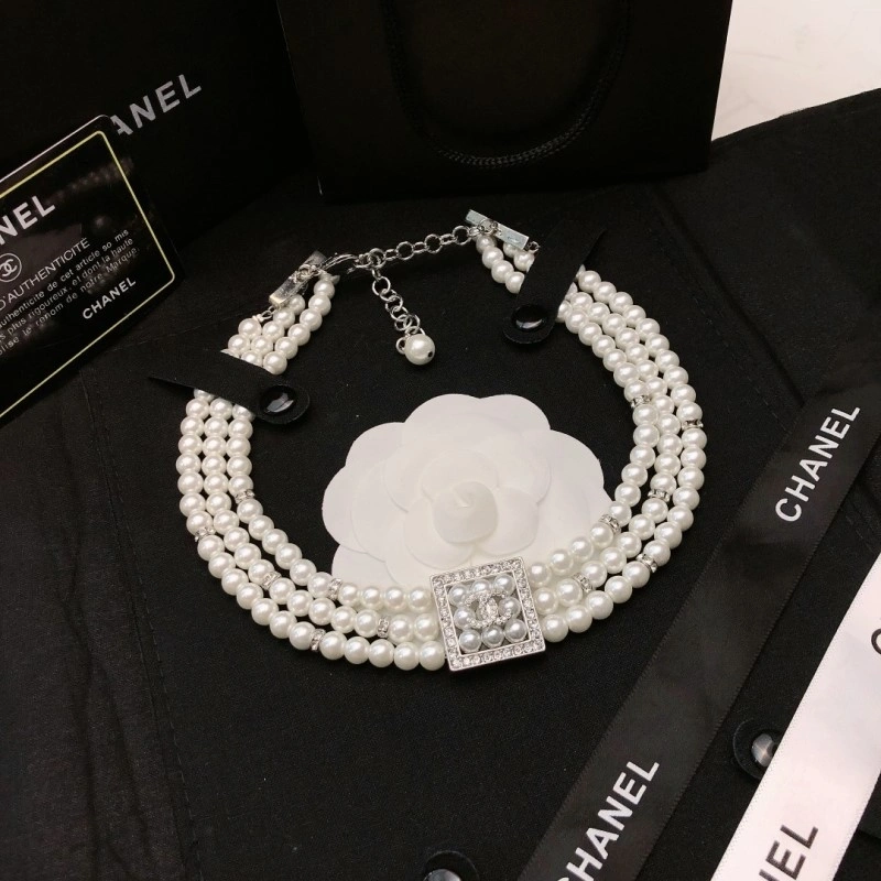 Breathable Chanel Necklaces 220682