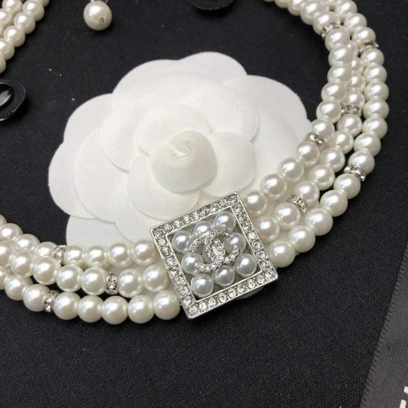 Breathable Chanel Necklaces 220682