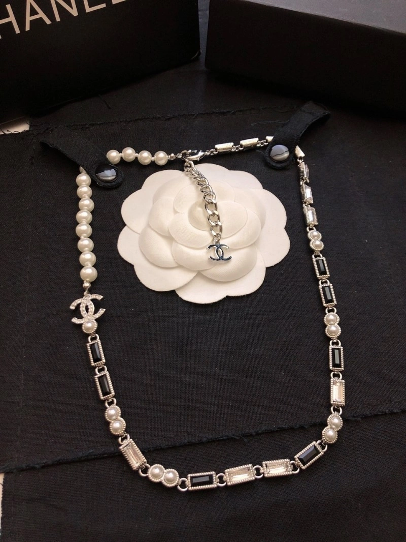 Unisex Chanel Necklaces 220605