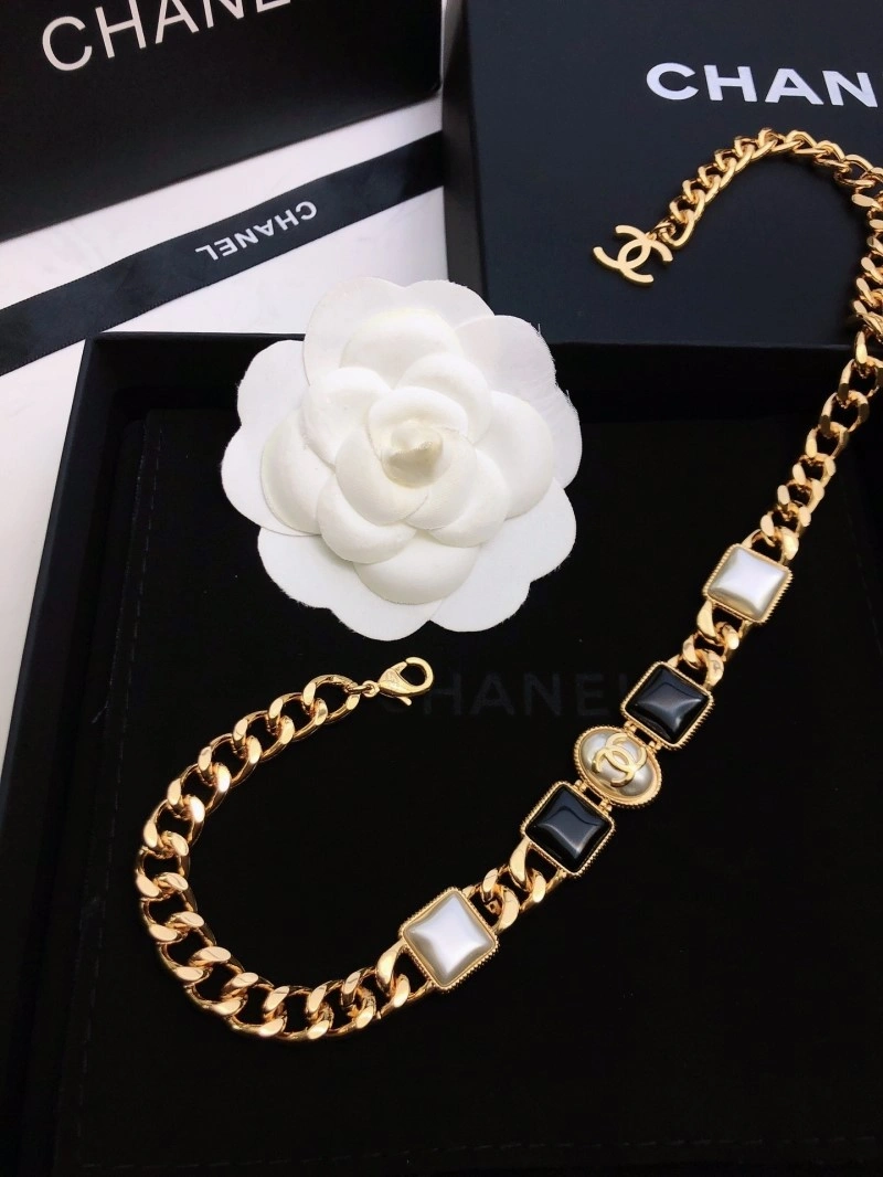 Comfortable Chanel Necklaces 220614