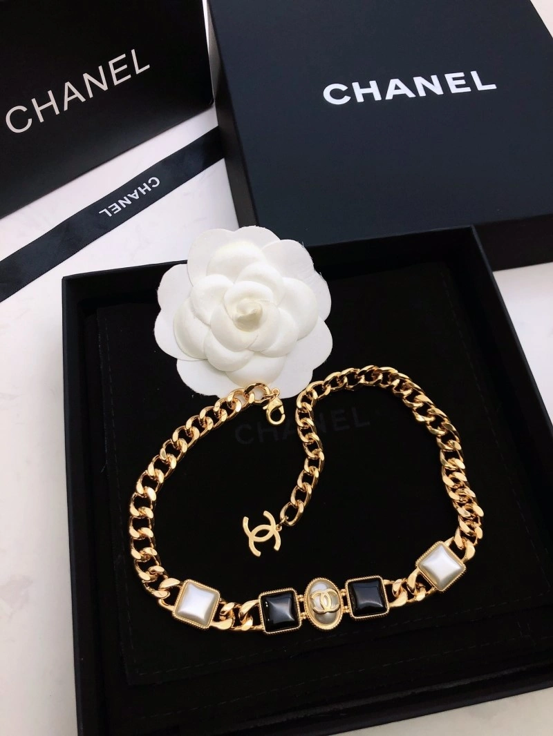 Comfortable Chanel Necklaces 220614