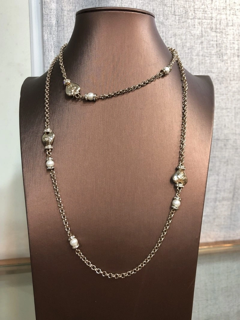 Chanel Necklaces Premium 220588