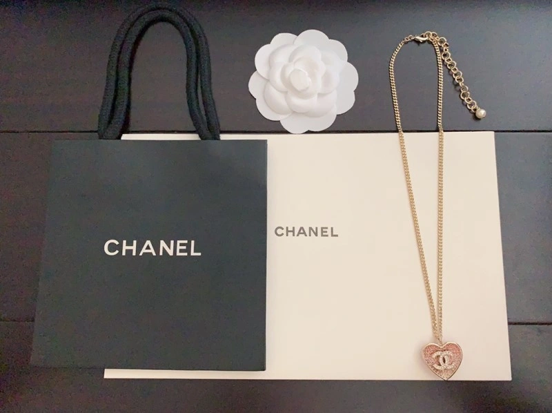 Modern Chanel Necklaces 220593