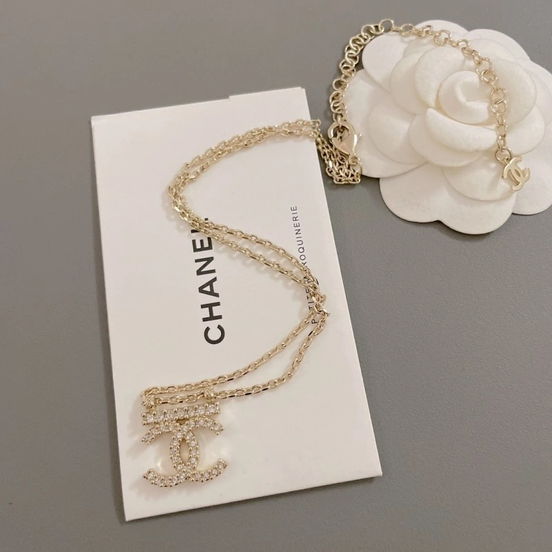 Attractive Chanel Necklaces 220589