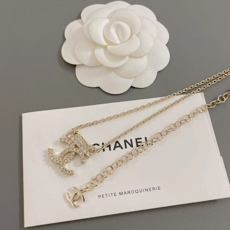 Attractive Chanel Necklaces 220589