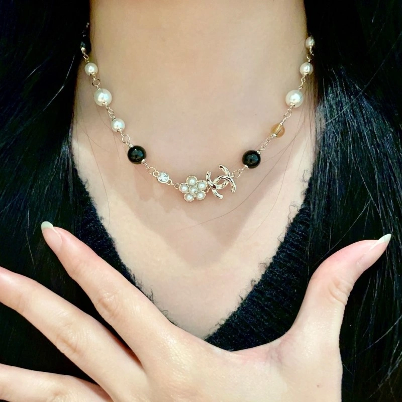 Chanel Necklaces Supportive 220591