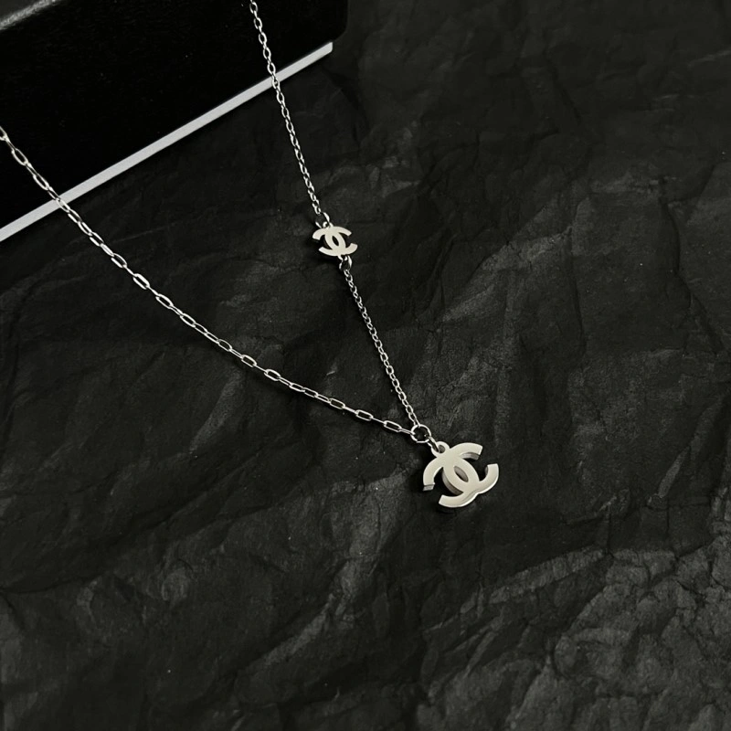 Stylish Chanel Necklaces 220661