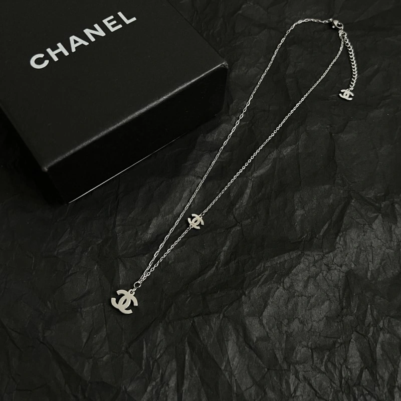 Stylish Chanel Necklaces 220661
