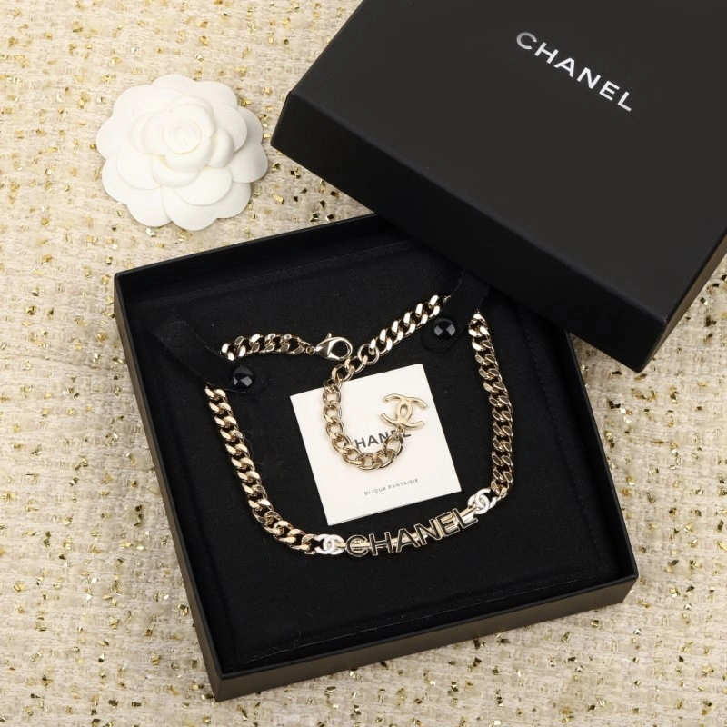 Chanel Necklaces DailyWear 220571