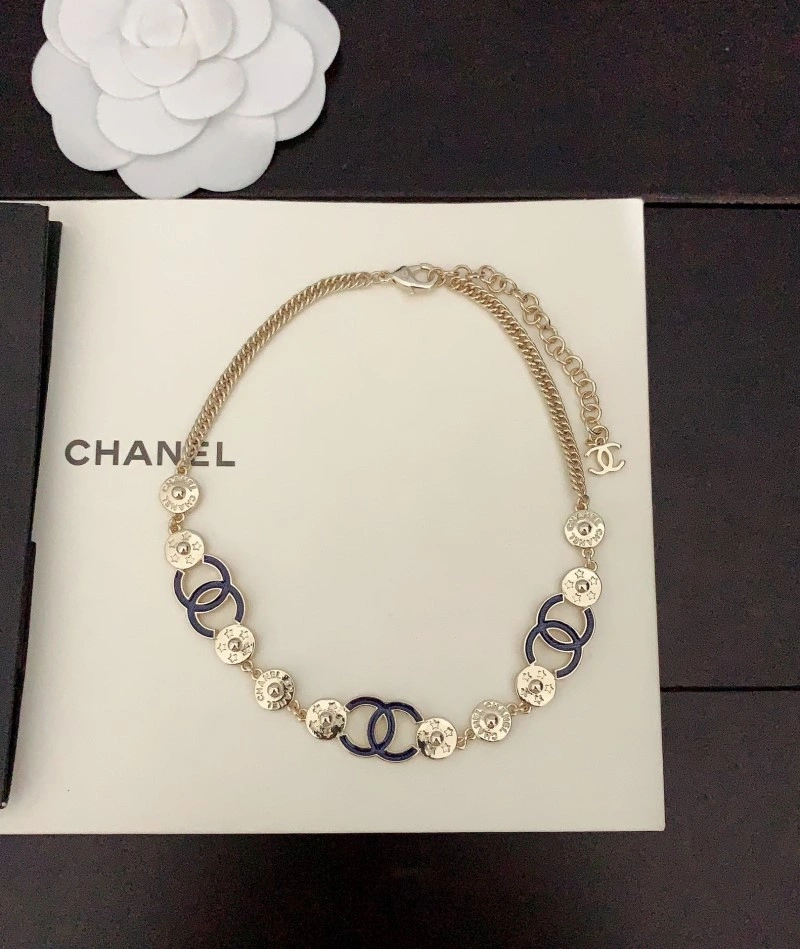 Tailored Chanel Necklaces 220583