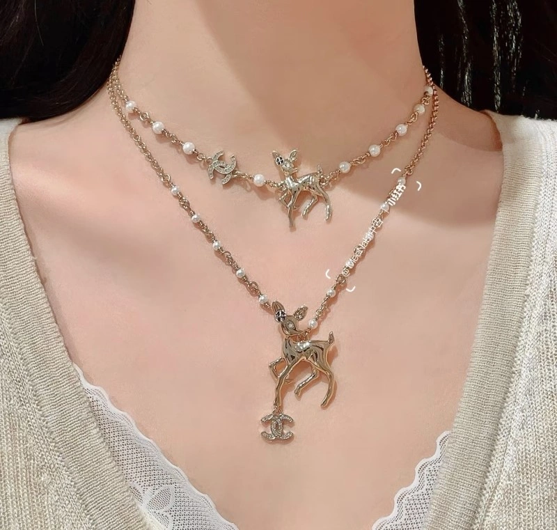 Chanel Necklaces Contemporary 220559