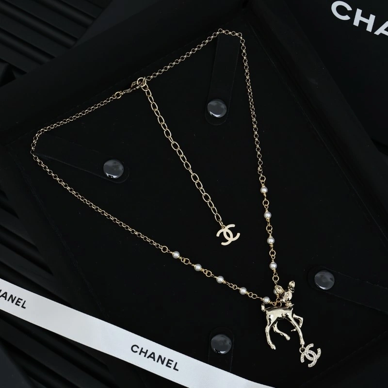 Chanel Necklaces Colorful 220556