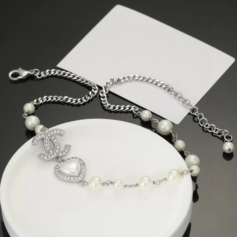 Comfortable Chanel Necklaces 220544