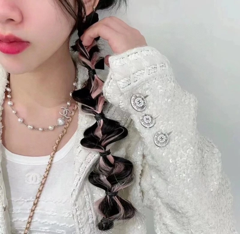 Comfortable Chanel Necklaces 220544
