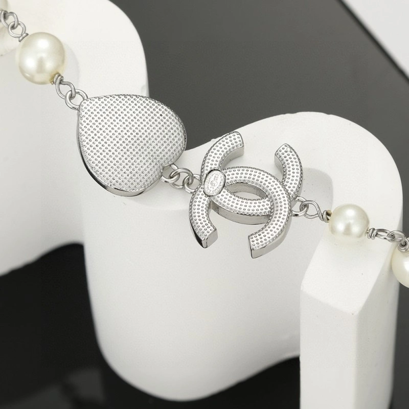 Comfortable Chanel Necklaces 220544