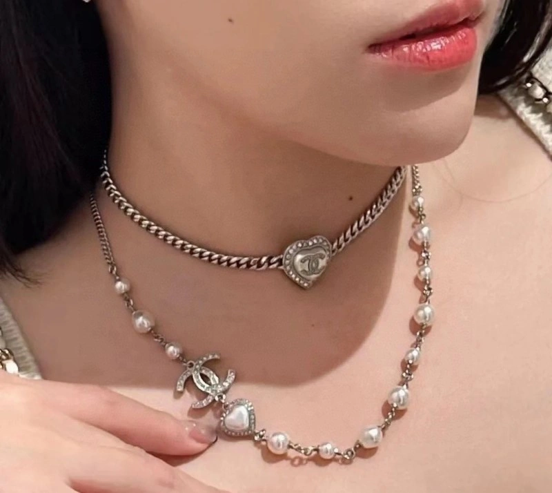 Comfortable Chanel Necklaces 220544
