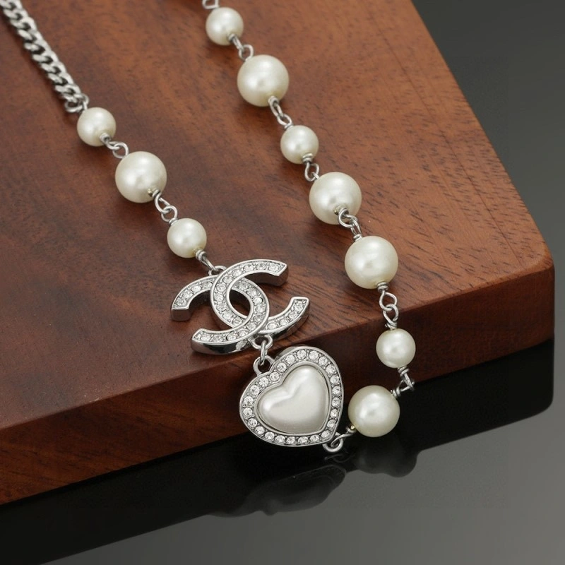 Comfortable Chanel Necklaces 220544