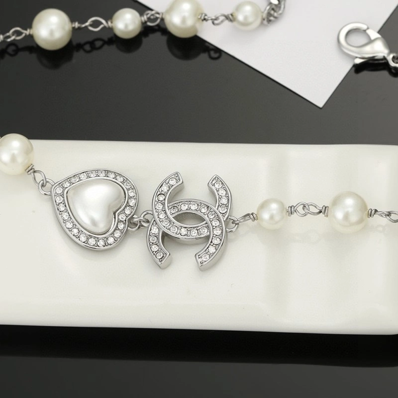 Comfortable Chanel Necklaces 220544