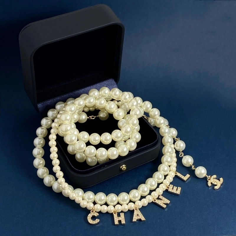 Stylish Chanel Necklaces 220540