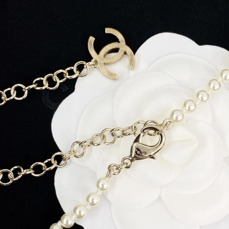 Chanel Necklaces Compact 220524