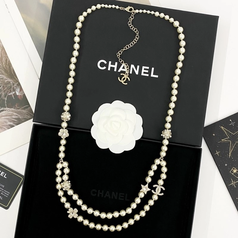Chanel Necklaces Compact 220524