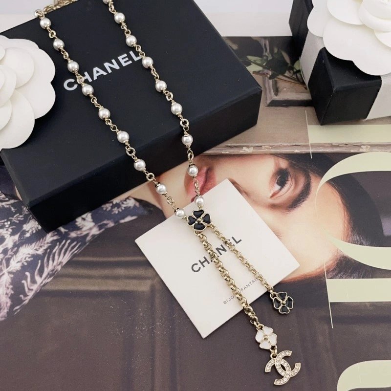 SoftTouch Chanel Necklaces 220533