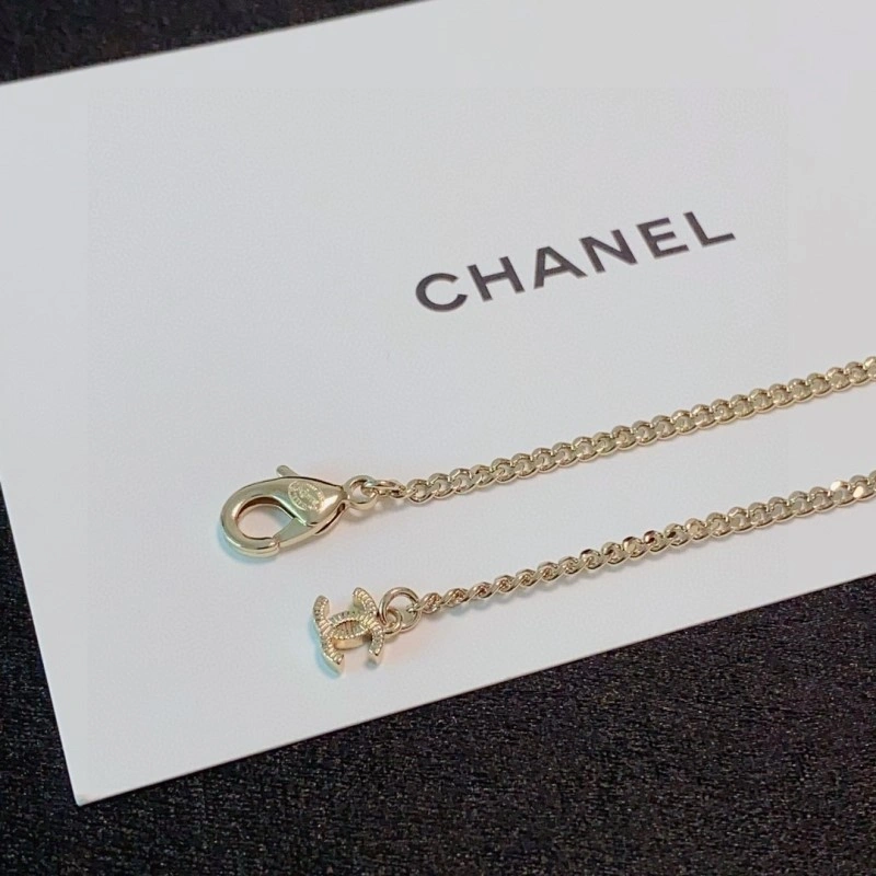 Chanel Necklaces WellDesigned 219256