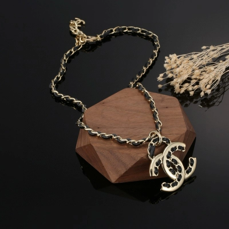 EyeCatching Chanel Necklaces 219224