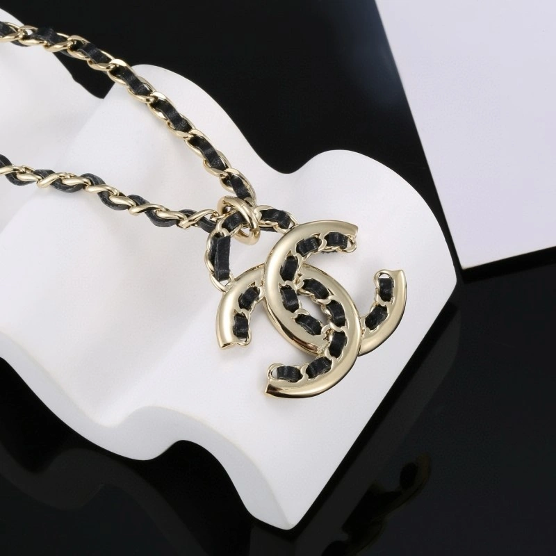 EyeCatching Chanel Necklaces 219224