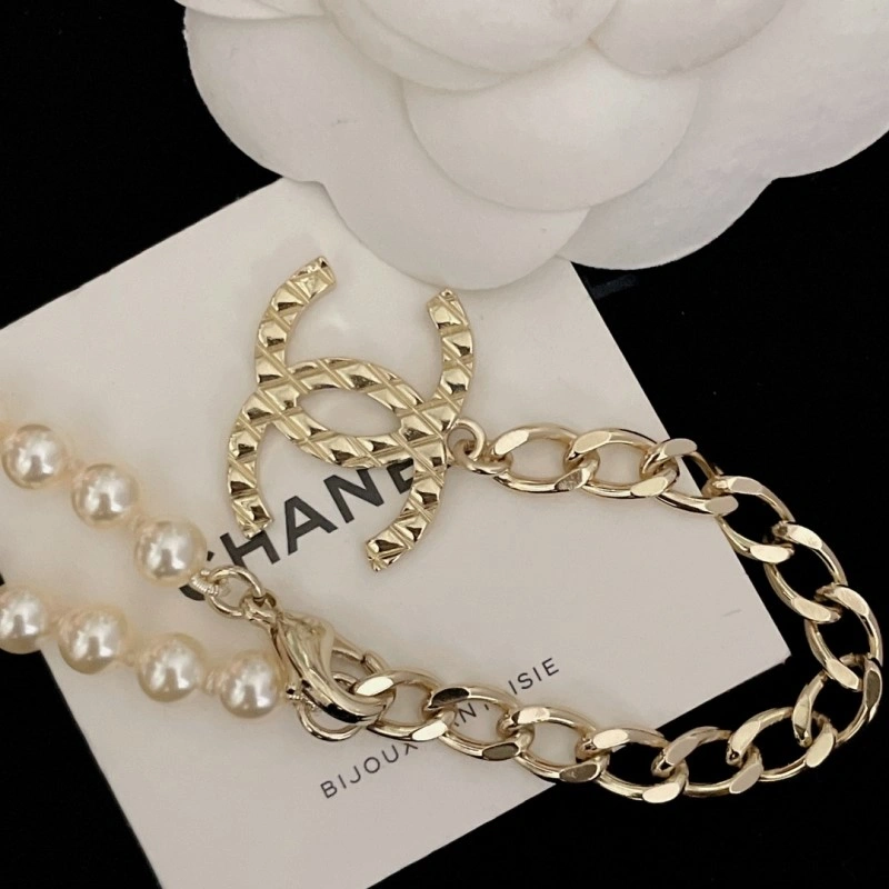 Chanel Necklaces UrbanChic 219238
