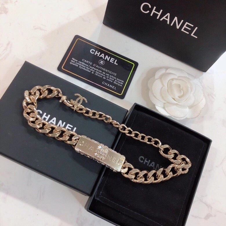 Chanel Necklaces Snug 219245