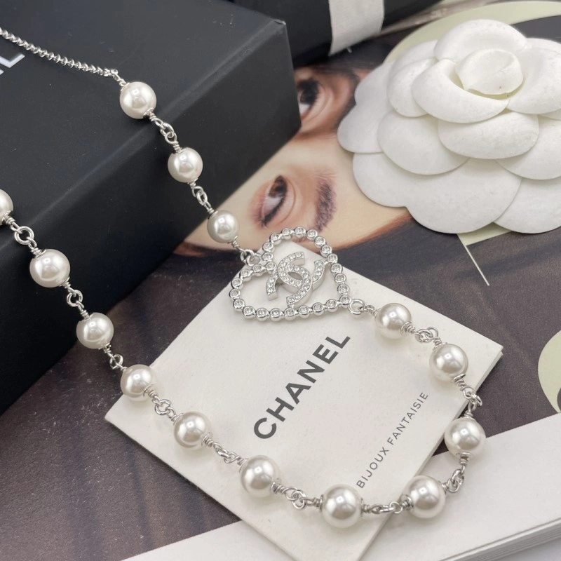 Chanel Necklaces Breathable 219222