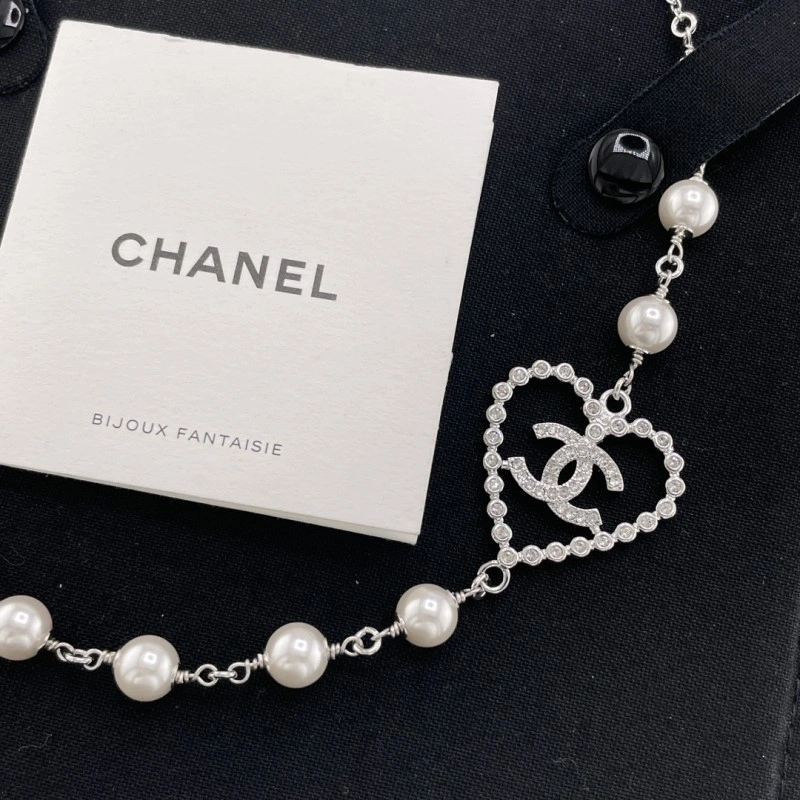 Chanel Necklaces Breathable 219222