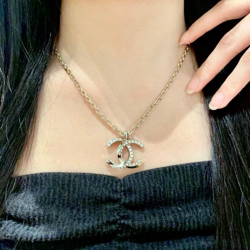 WrinkleFree Chanel Necklaces 219303