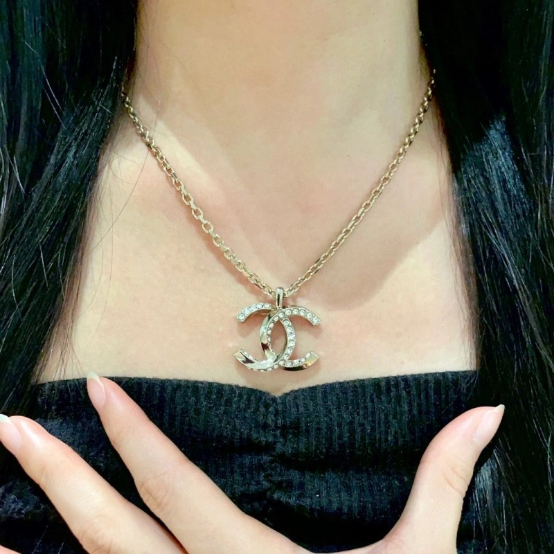 WrinkleFree Chanel Necklaces 219303