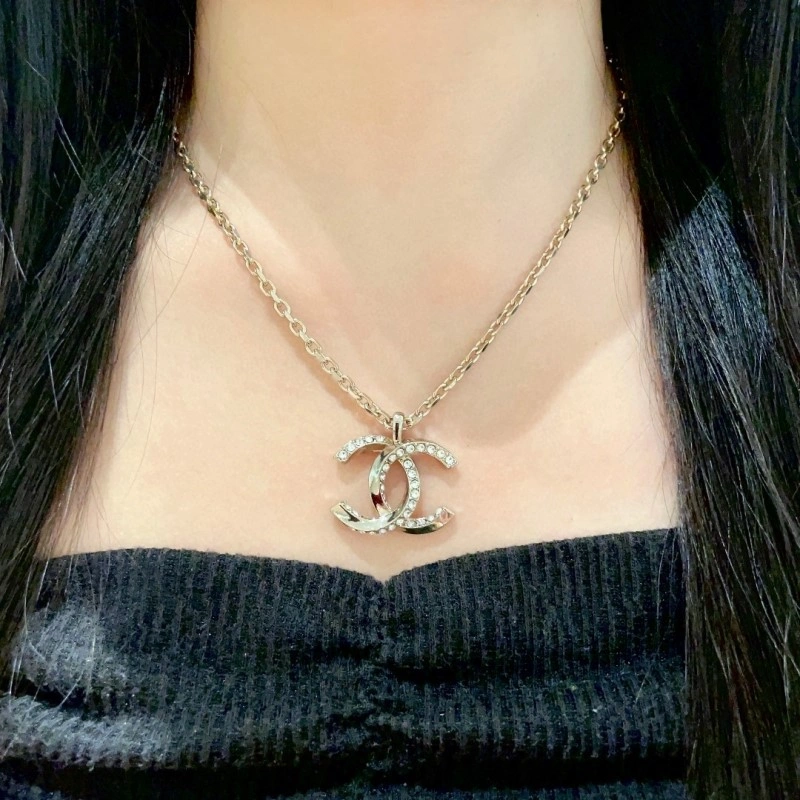 WrinkleFree Chanel Necklaces 219303