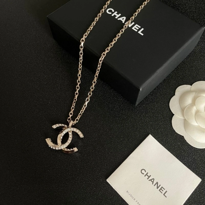 WrinkleFree Chanel Necklaces 219303