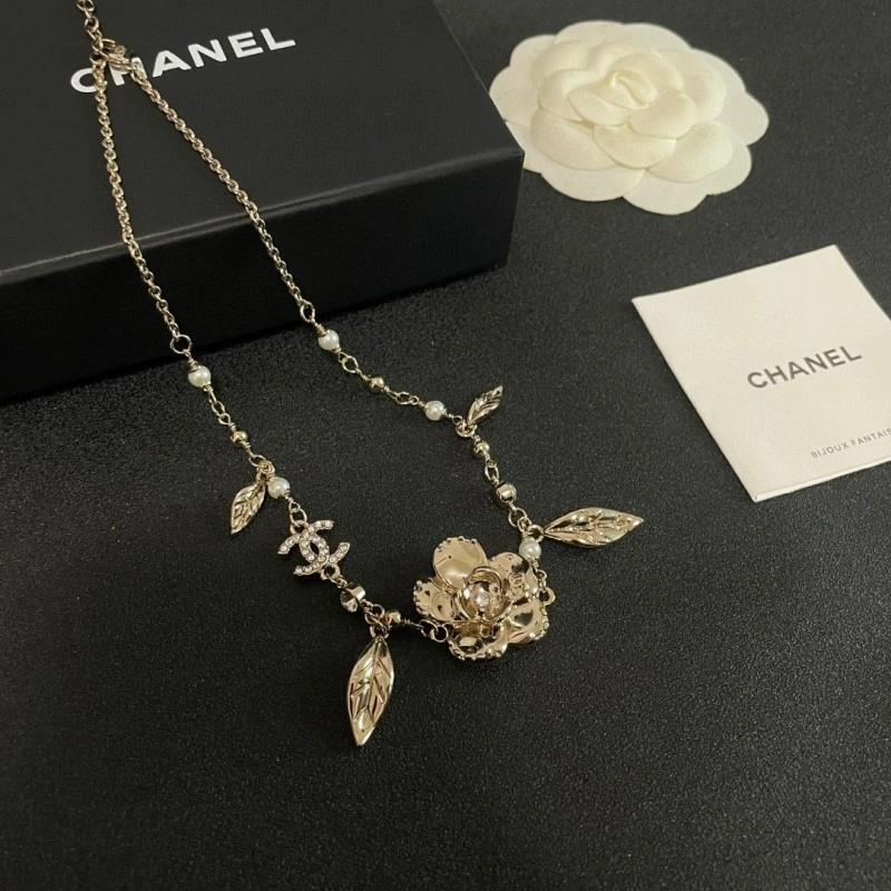 Supportive Chanel Necklaces 219221