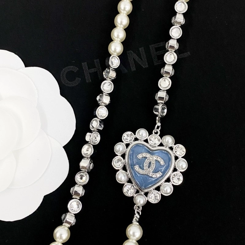 Classic Chanel Necklaces 219237