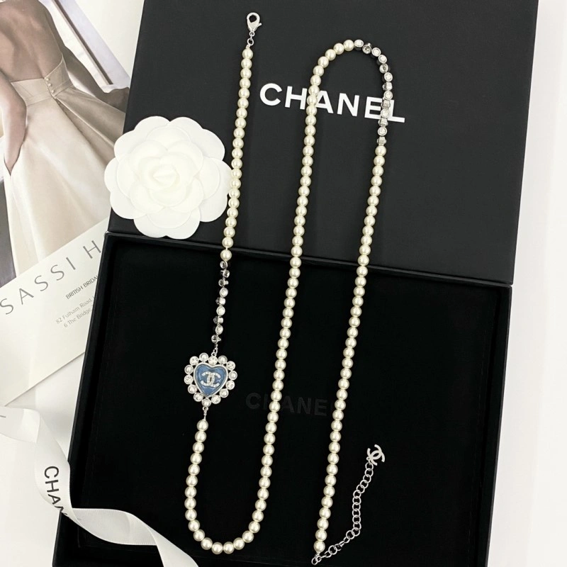 Classic Chanel Necklaces 219237