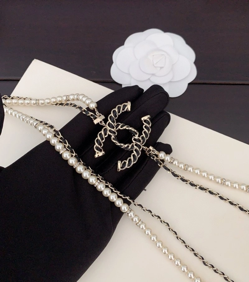 Chanel Necklaces Elegant 219205