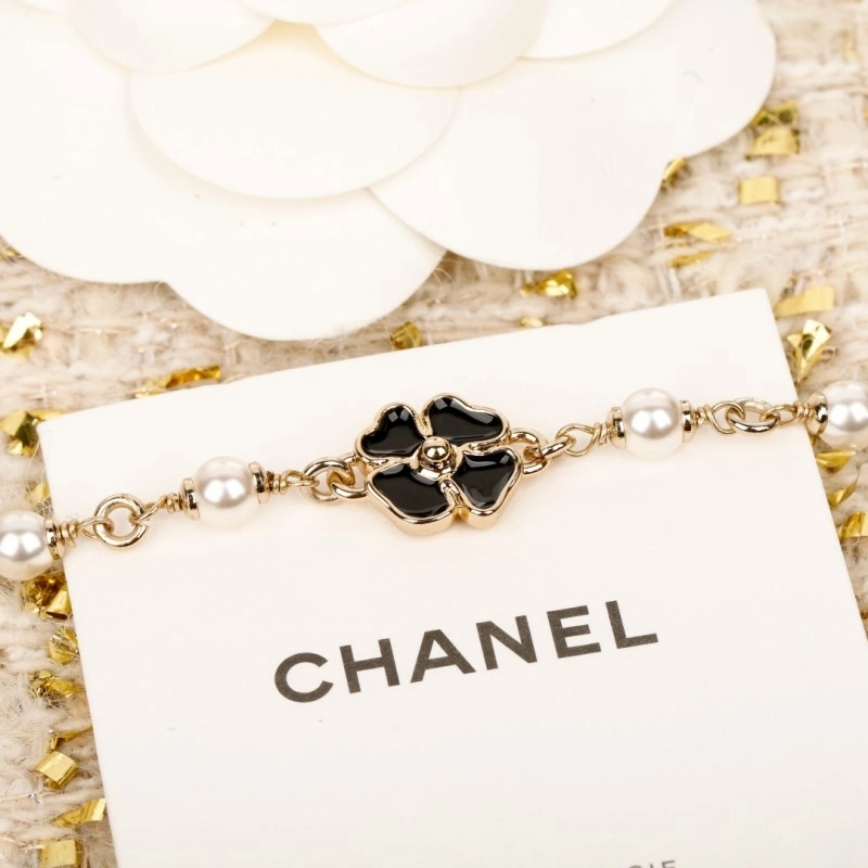 Chanel Necklaces Neat 219203