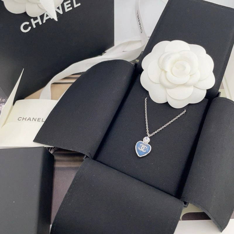 Stylish Chanel Necklaces 219204
