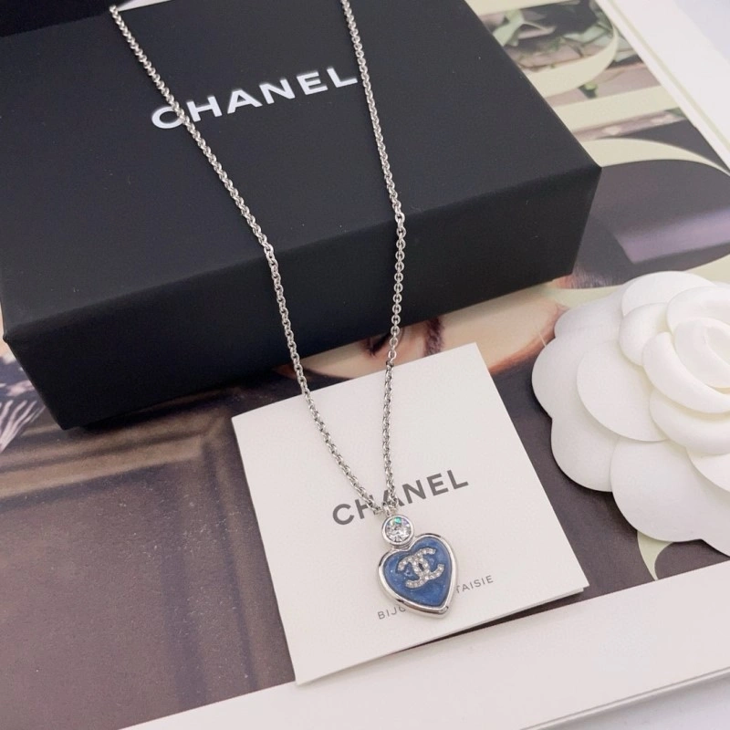 Stylish Chanel Necklaces 219204