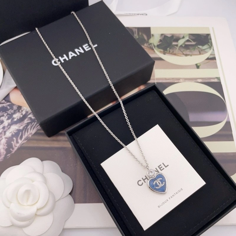 Stylish Chanel Necklaces 219204
