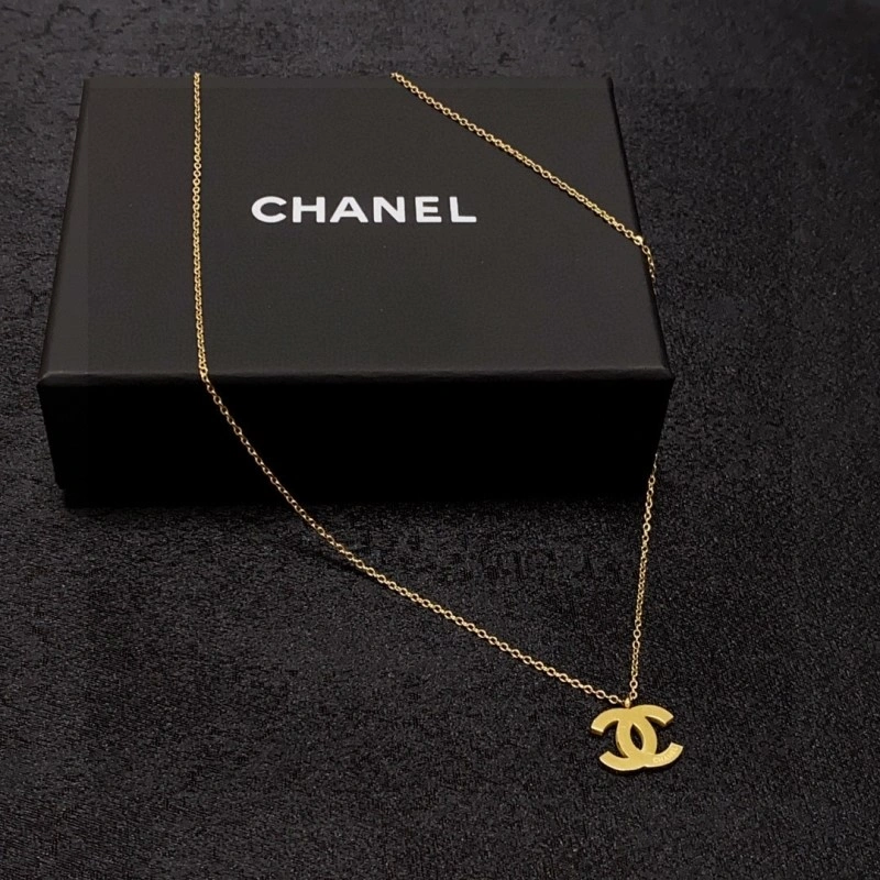 RelaxedFit Chanel Necklaces 219174