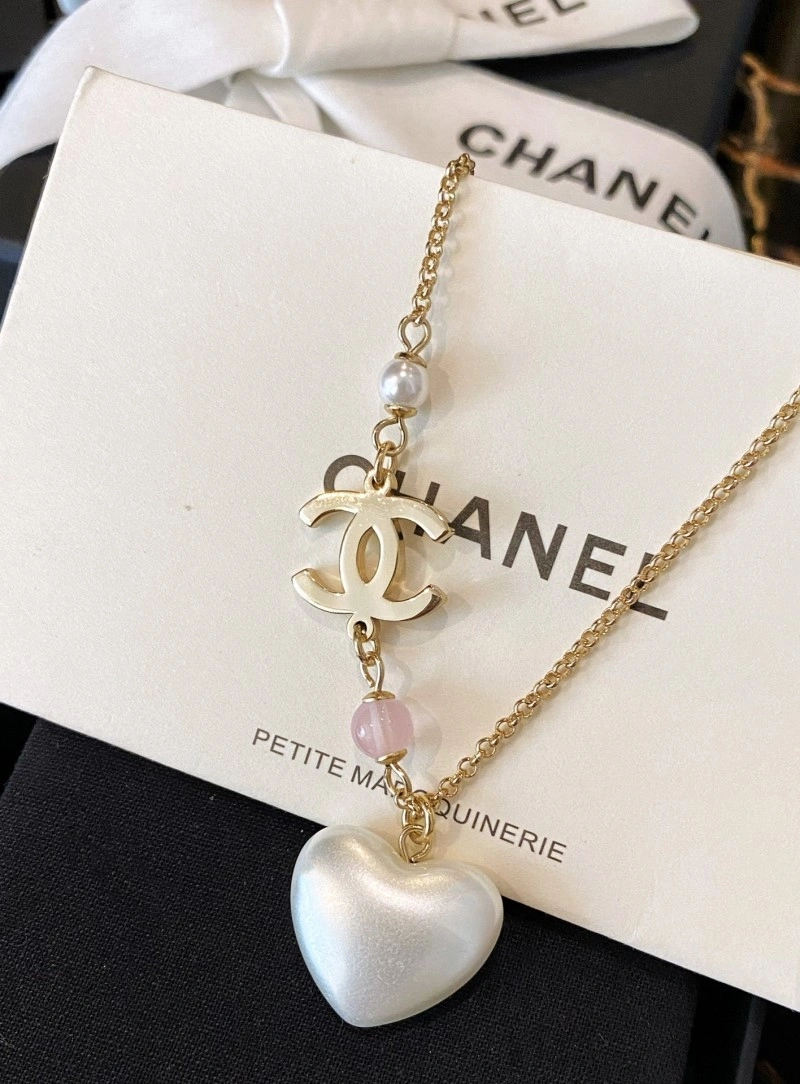 UrbanChic Chanel Necklaces 219208