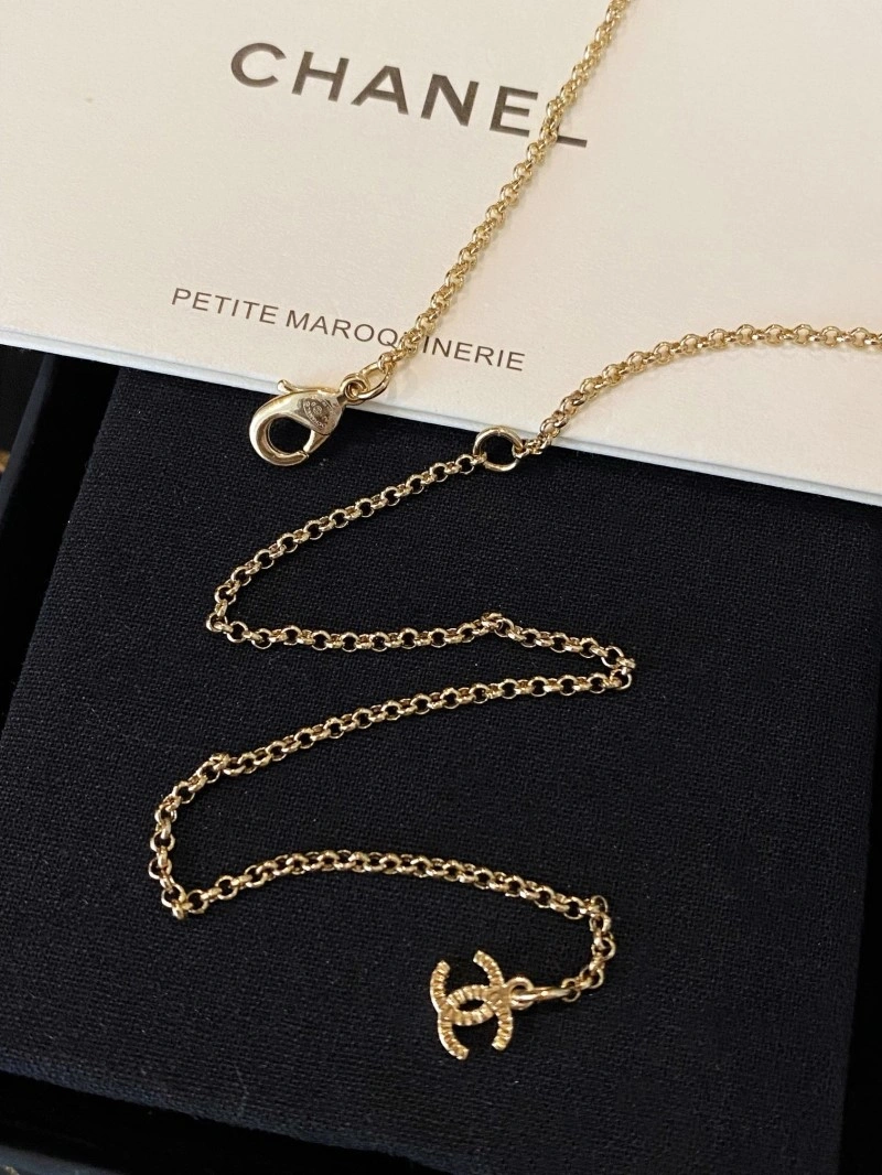 UrbanChic Chanel Necklaces 219208