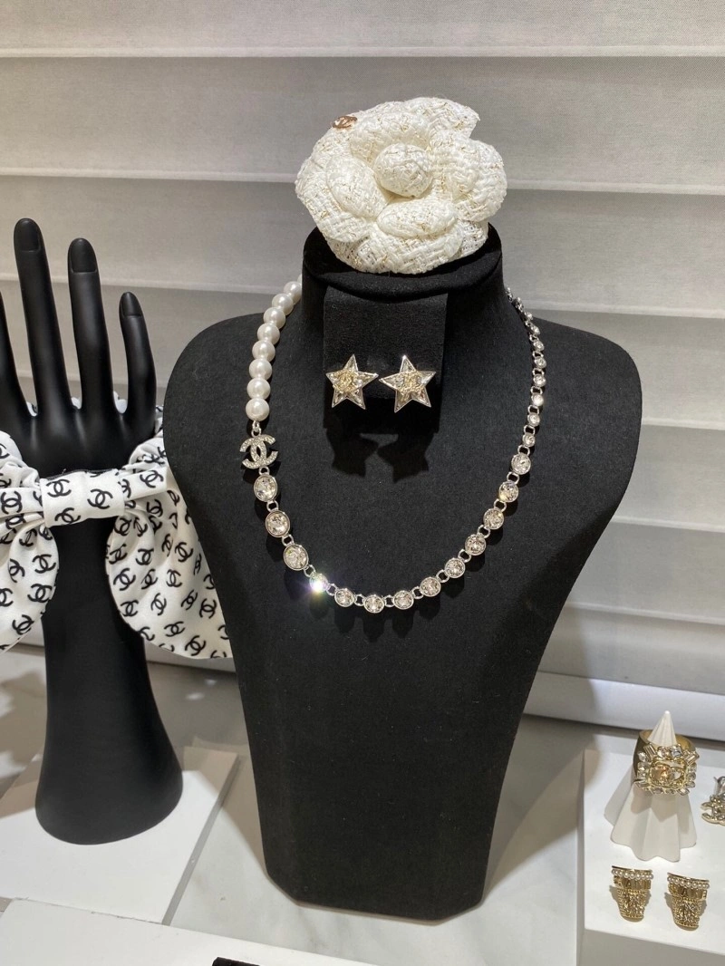 Lightweight Chanel Necklaces 219161